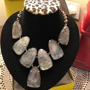 Kendra Scott Harlow statement necklace